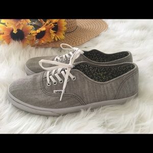 Woman’s Vans shoes